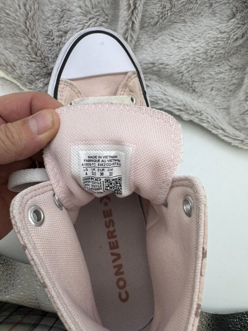 Converse All Star Chuck Taylor Pale Pink Floral Sneakers/Tennis Shoes - Size 4Y - Picture 6 of 8
